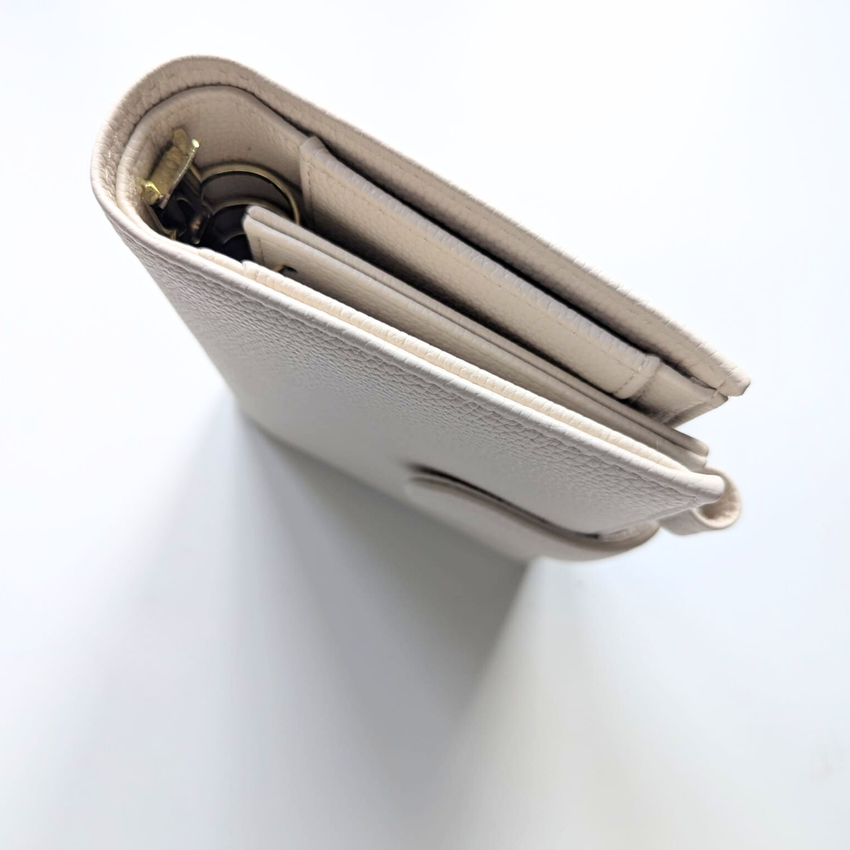 Ivory Binder