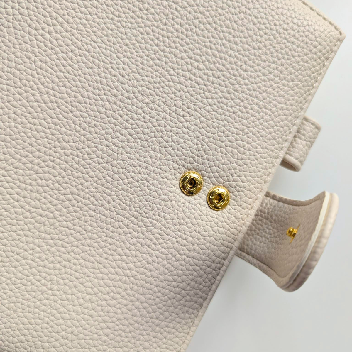 Ivory Binder